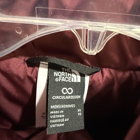 The North Face Men’s Jacket - Alpine Plum - Picture 3 of 6